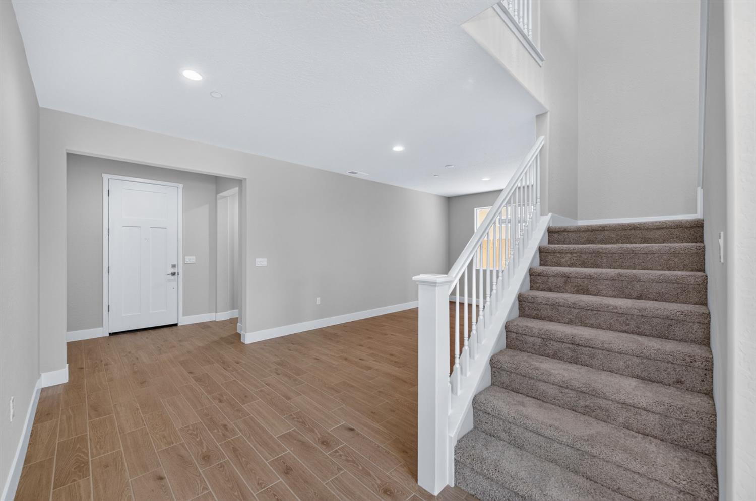973 Peters Rd S, Madera, CA 93636