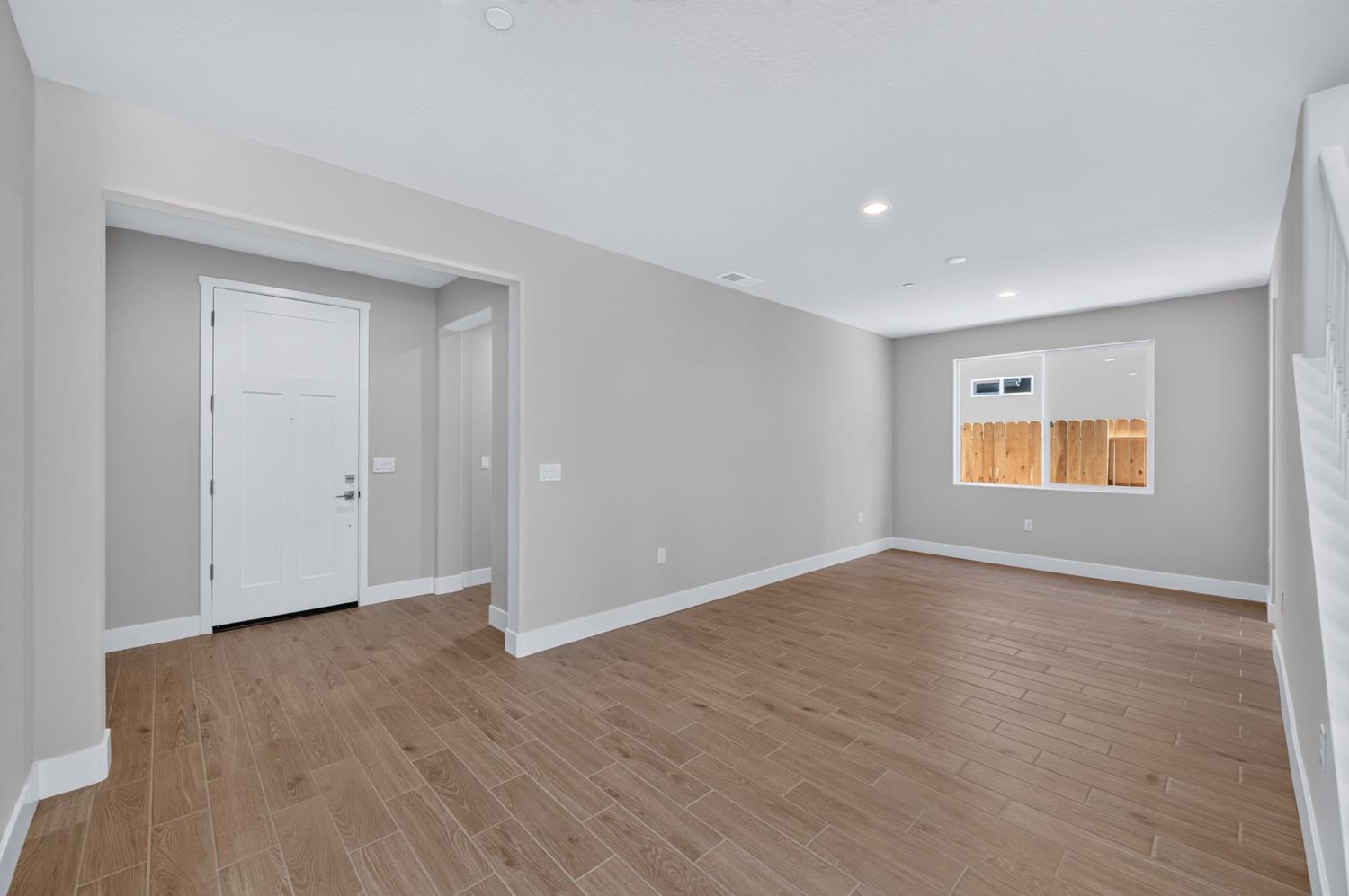 973 Peters Rd S, Madera, CA 93636