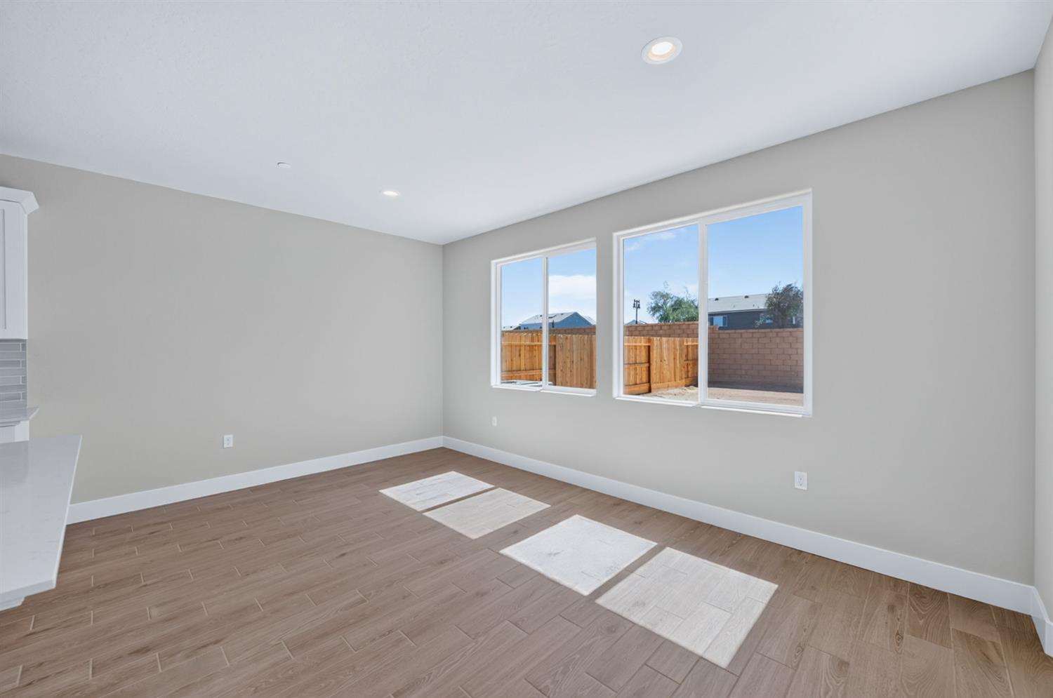 973 Peters Rd S, Madera, CA 93636