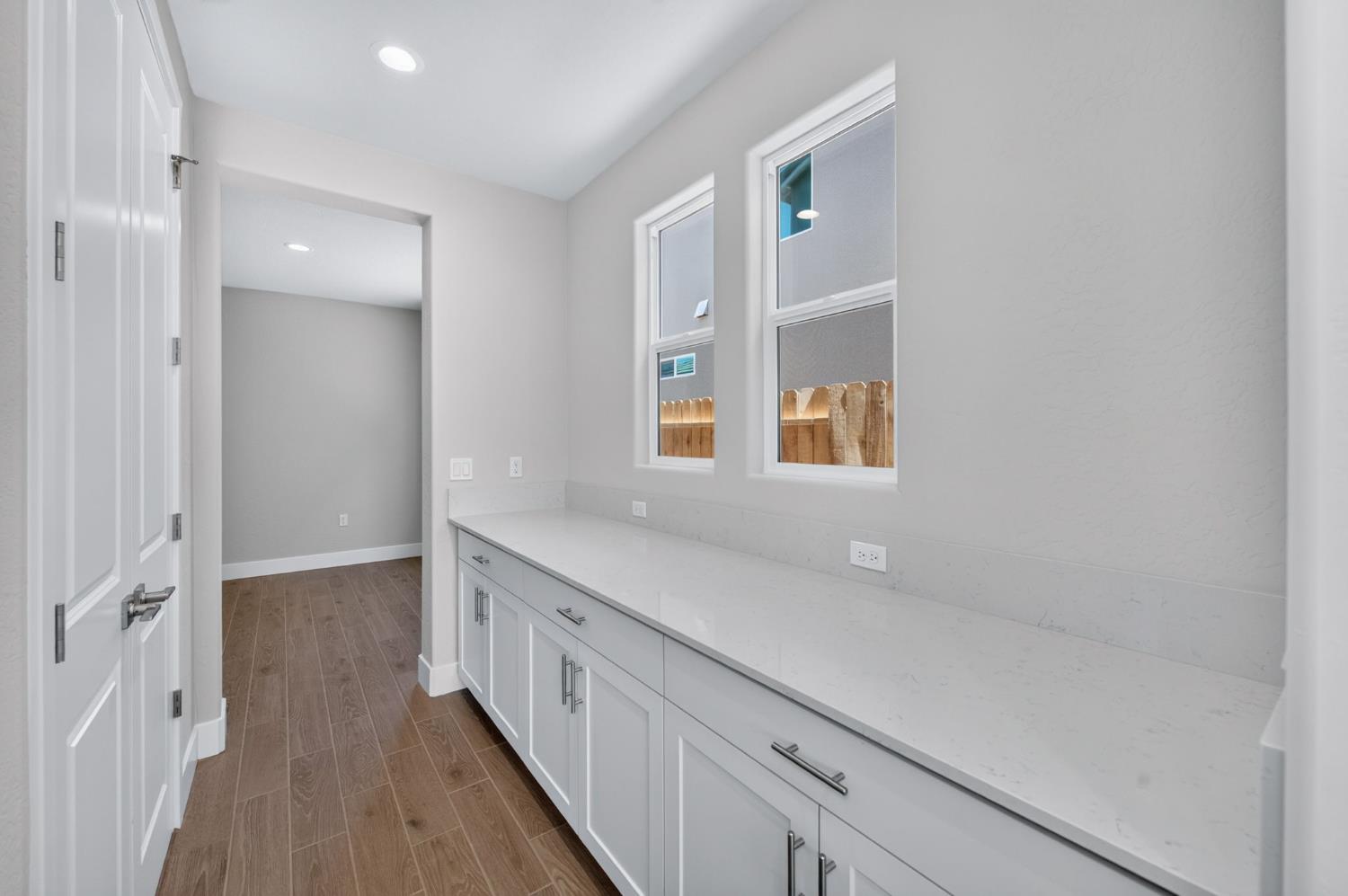 973 Peters Rd S, Madera, CA 93636