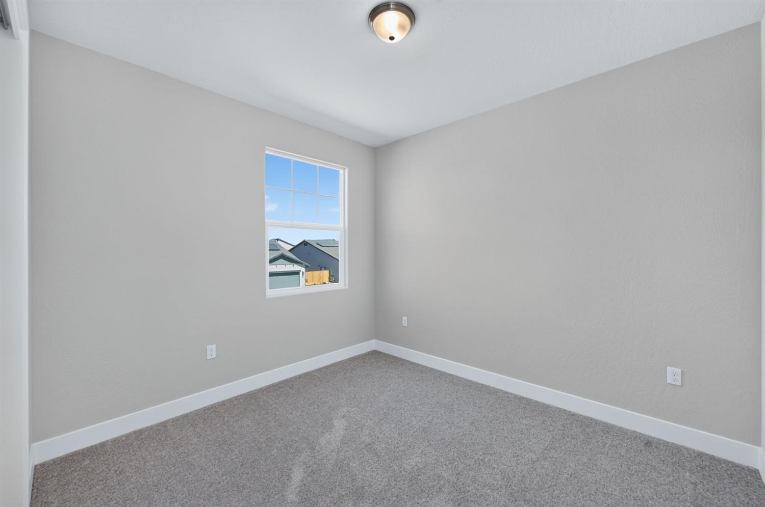 973 Peters Rd S, Madera, CA 93636