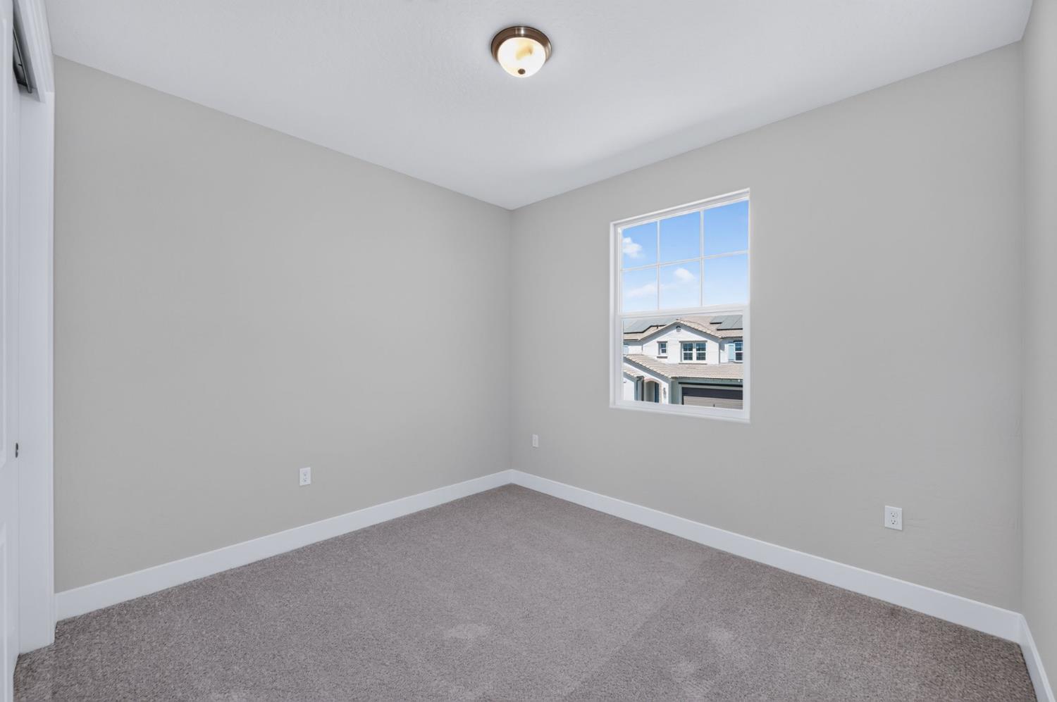973 Peters Rd S, Madera, CA 93636