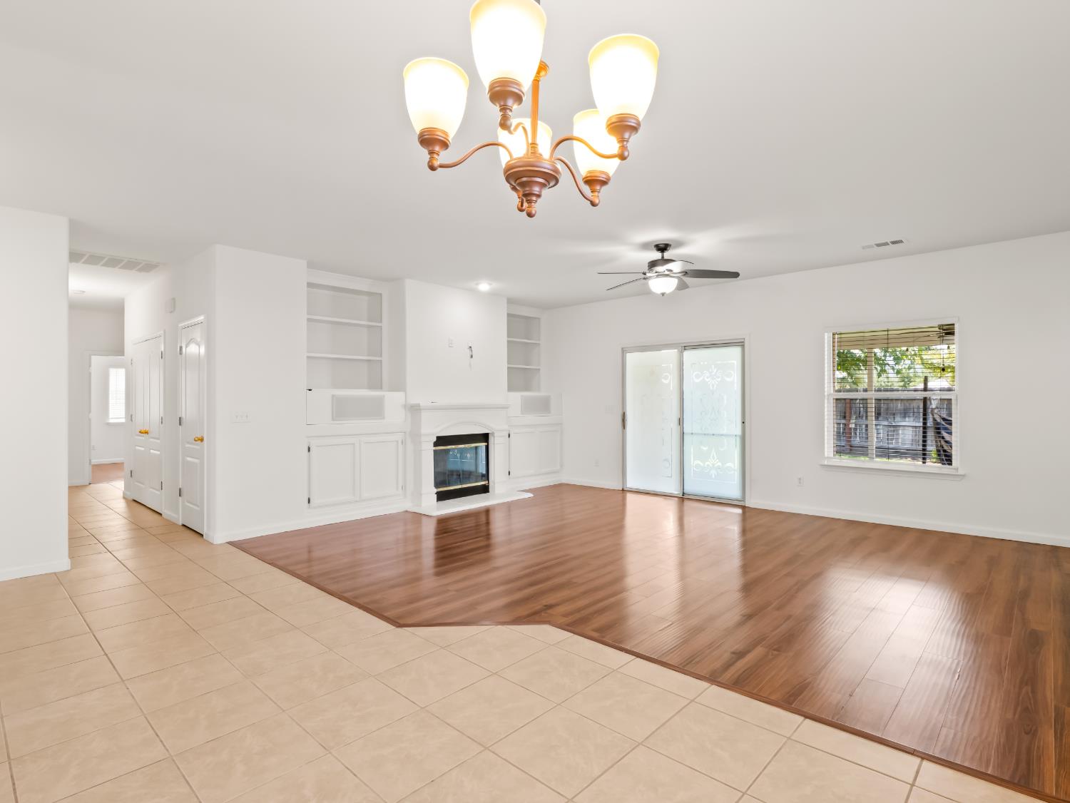1291 Hillcrest St, Selma, CA 93662