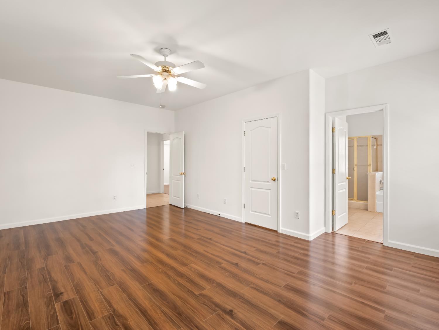 1291 Hillcrest St, Selma, CA 93662