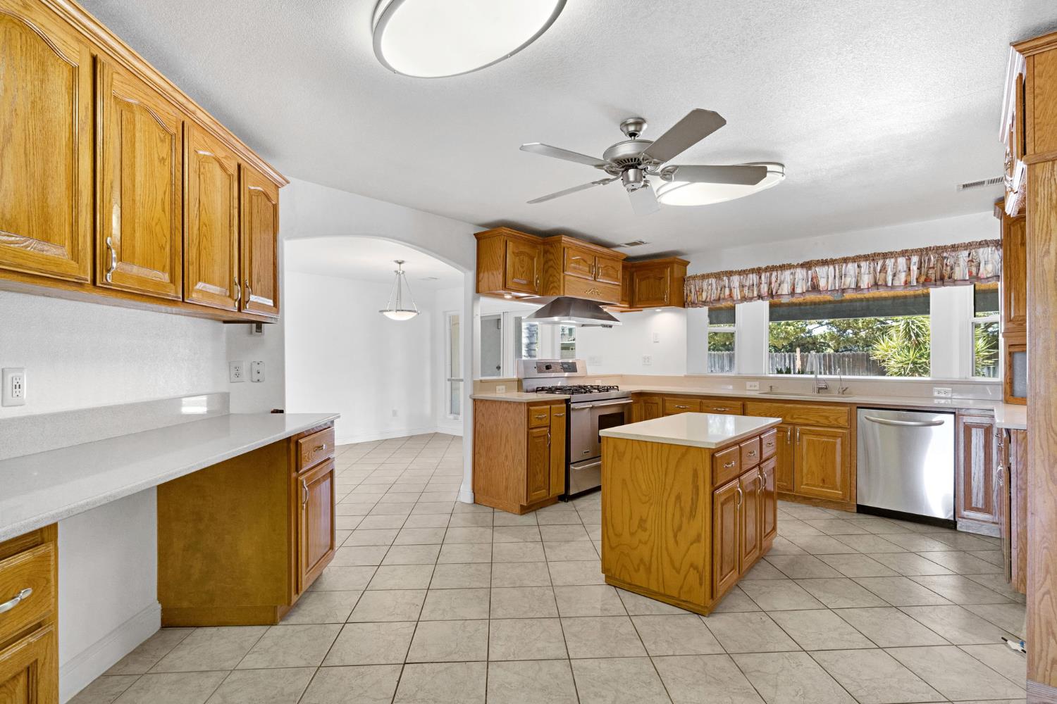 36953 Sparta Ave, Madera, CA 93636