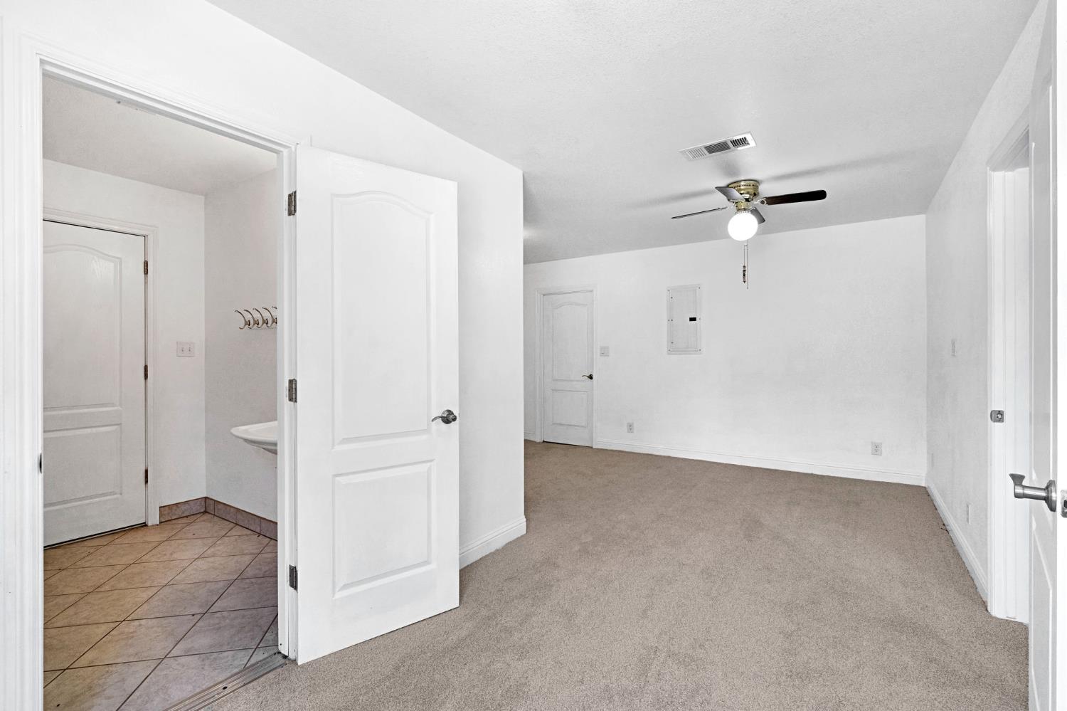 36953 Sparta Ave, Madera, CA 93636