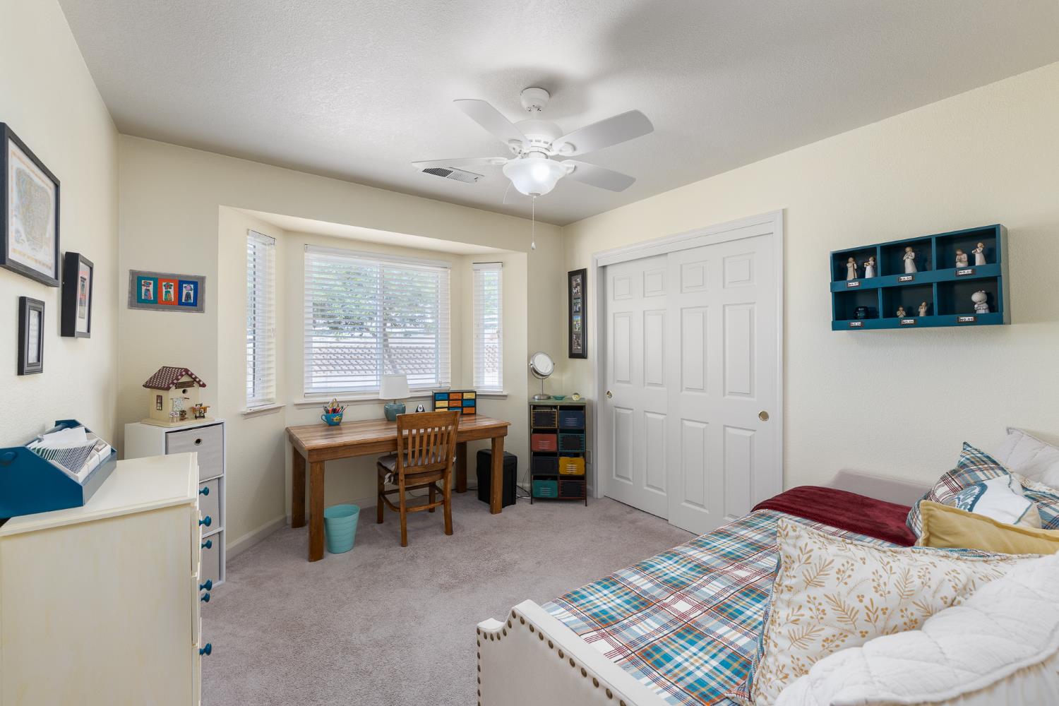 6873 Rodeo Dr, Sanger, CA 93657