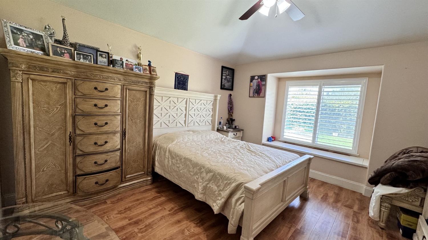 5052 W Locust Ave, Fresno, CA 93722
