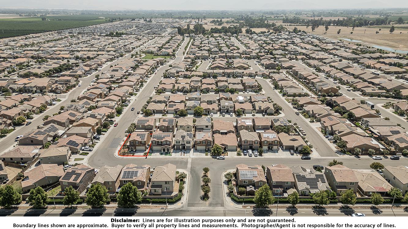 3415 Amanecer Ave, Clovis, CA 93619