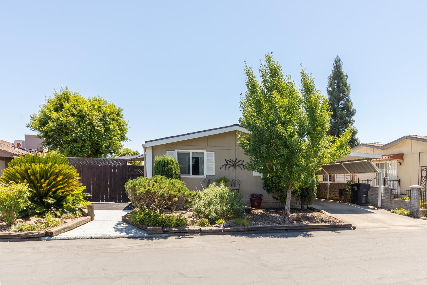 8701 Highway 41 #68, Fresno, CA 93720