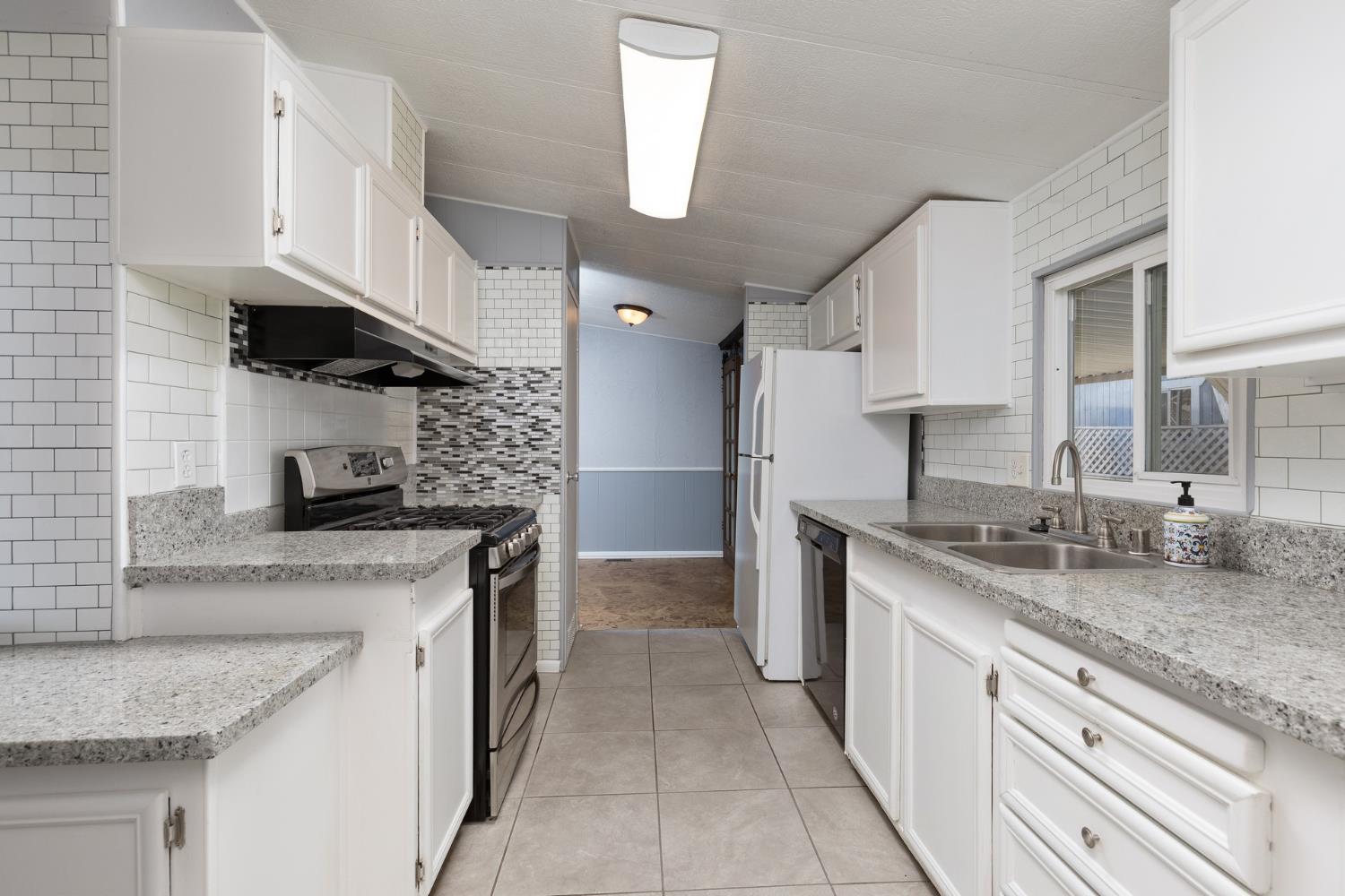 8701 Highway 41 #68, Fresno, CA 93720