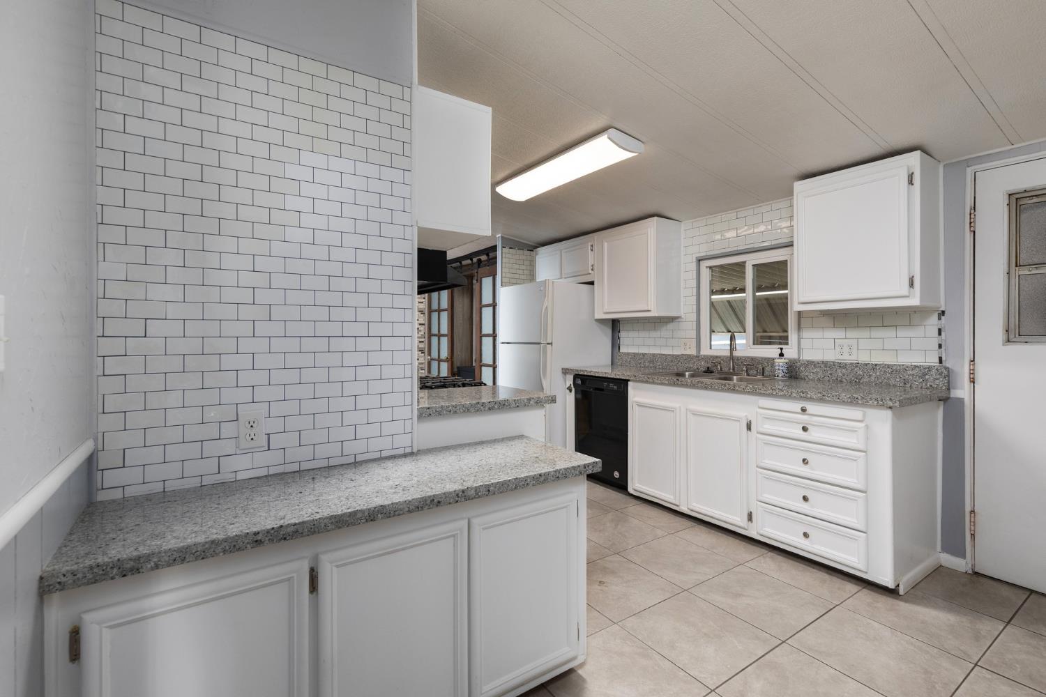 8701 Highway 41 #68, Fresno, CA 93720