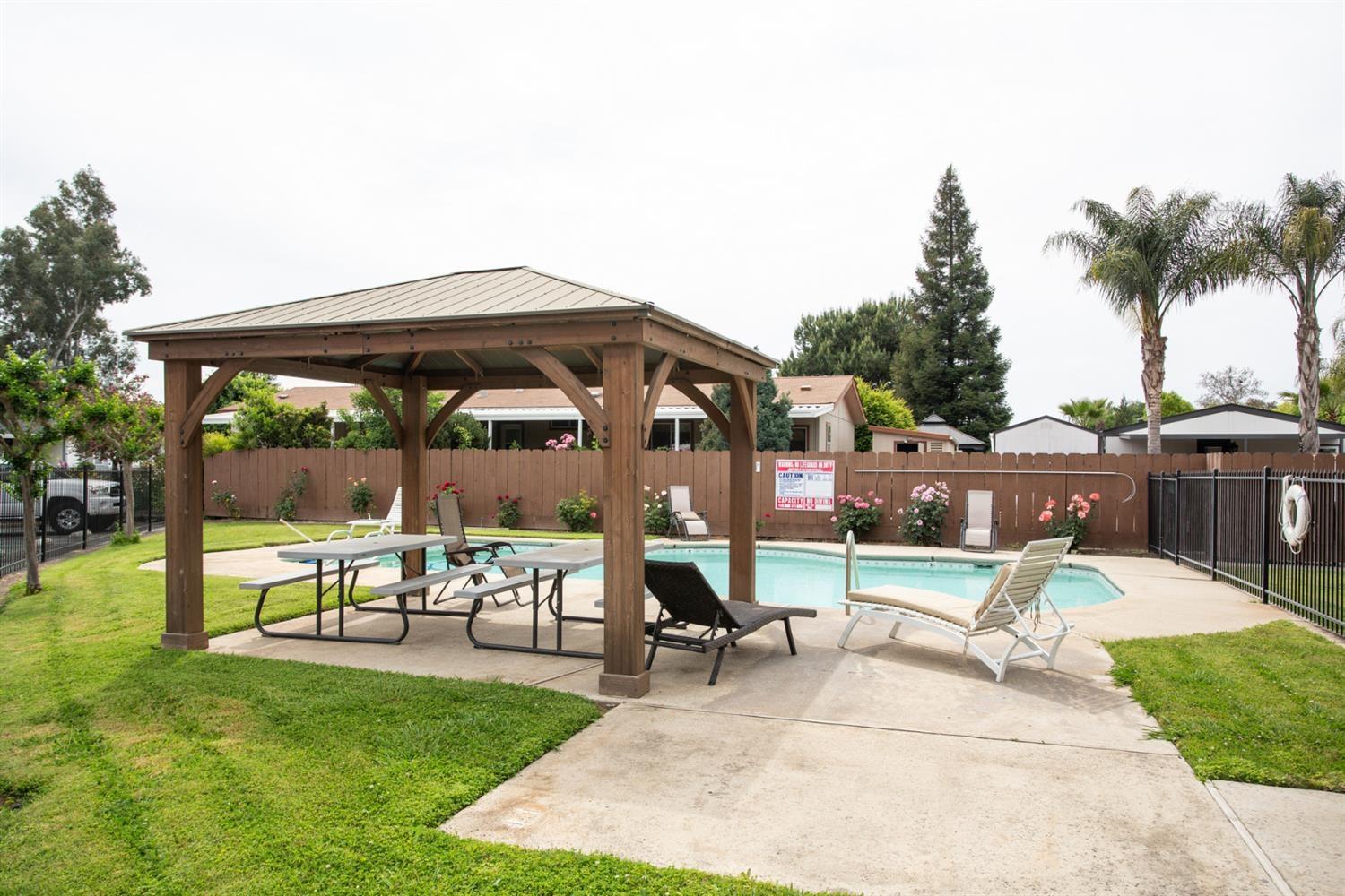 8701 Highway 41 #68, Fresno, CA 93720
