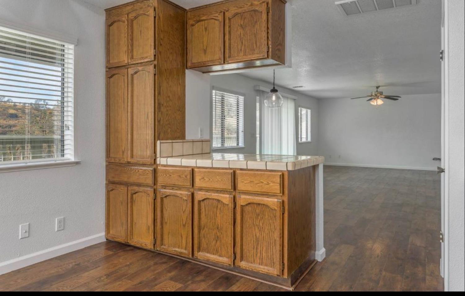 27817 Sky Harbour Rd, Friant, CA 93626
