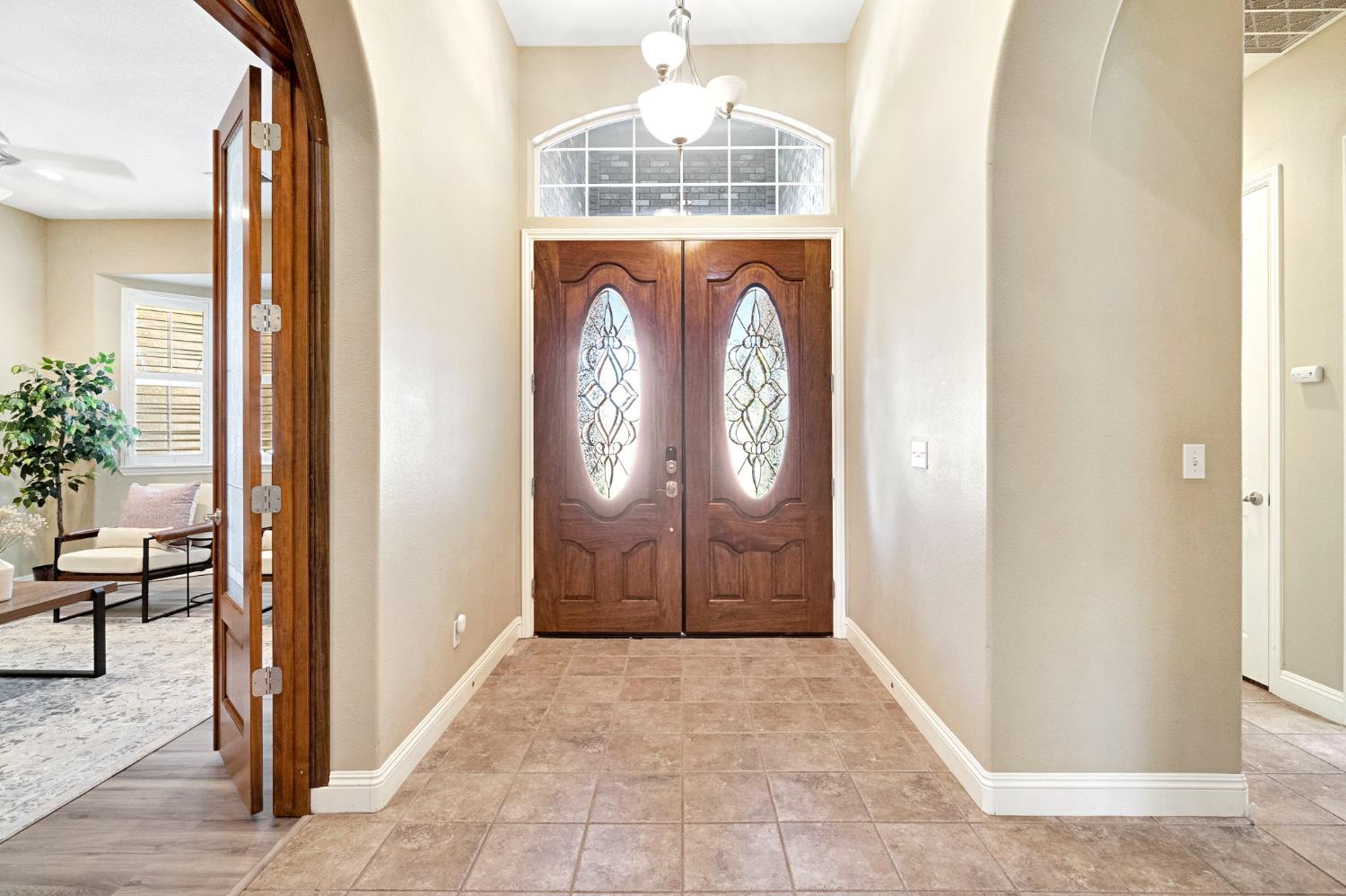 2512 Rodeo St, Selma, CA 93662
