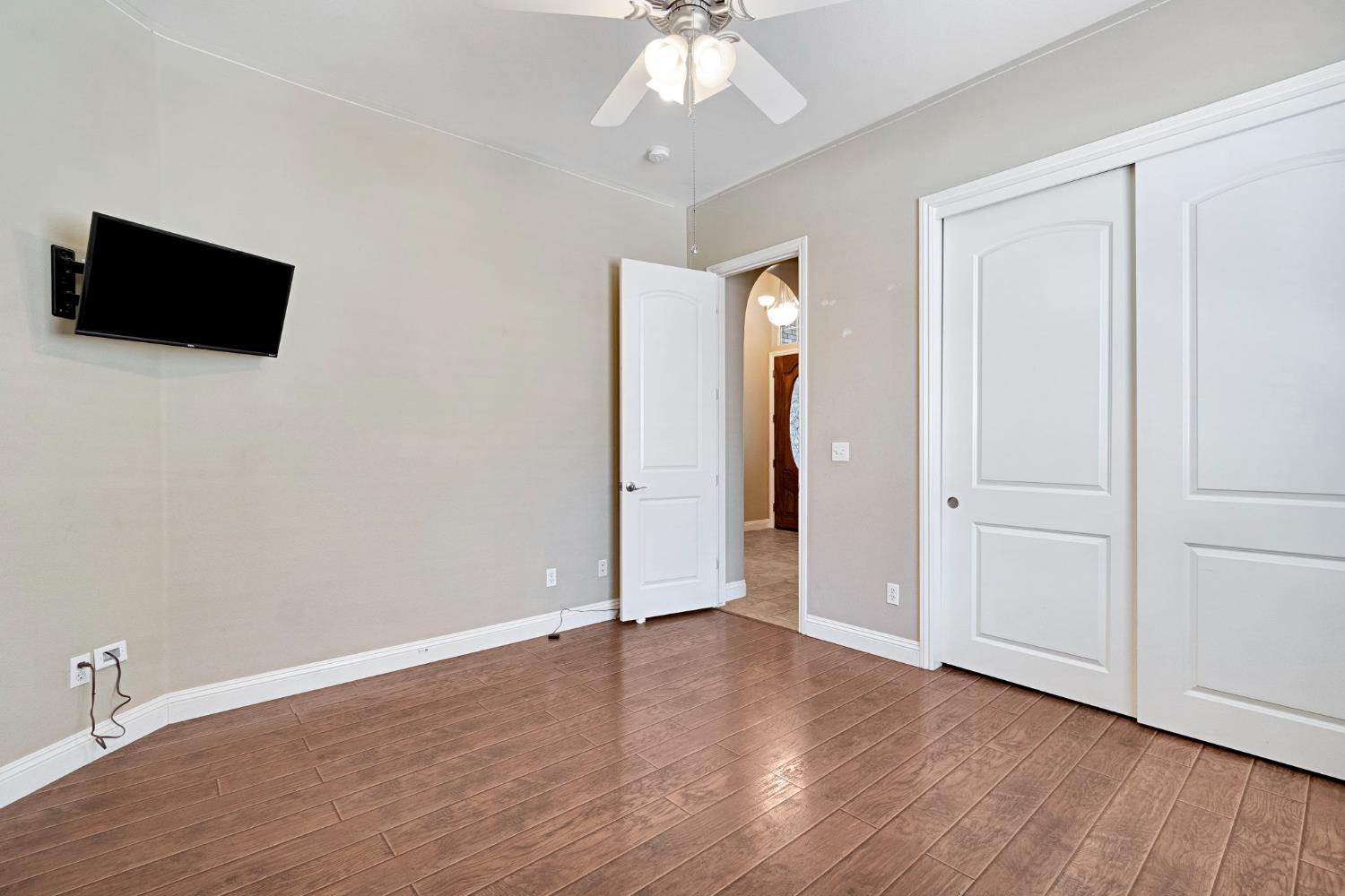 2512 Rodeo St, Selma, CA 93662