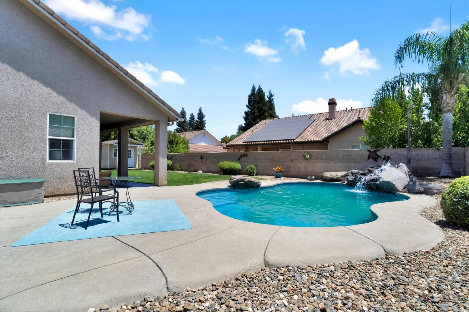 2512 Rodeo St, Selma, CA 93662