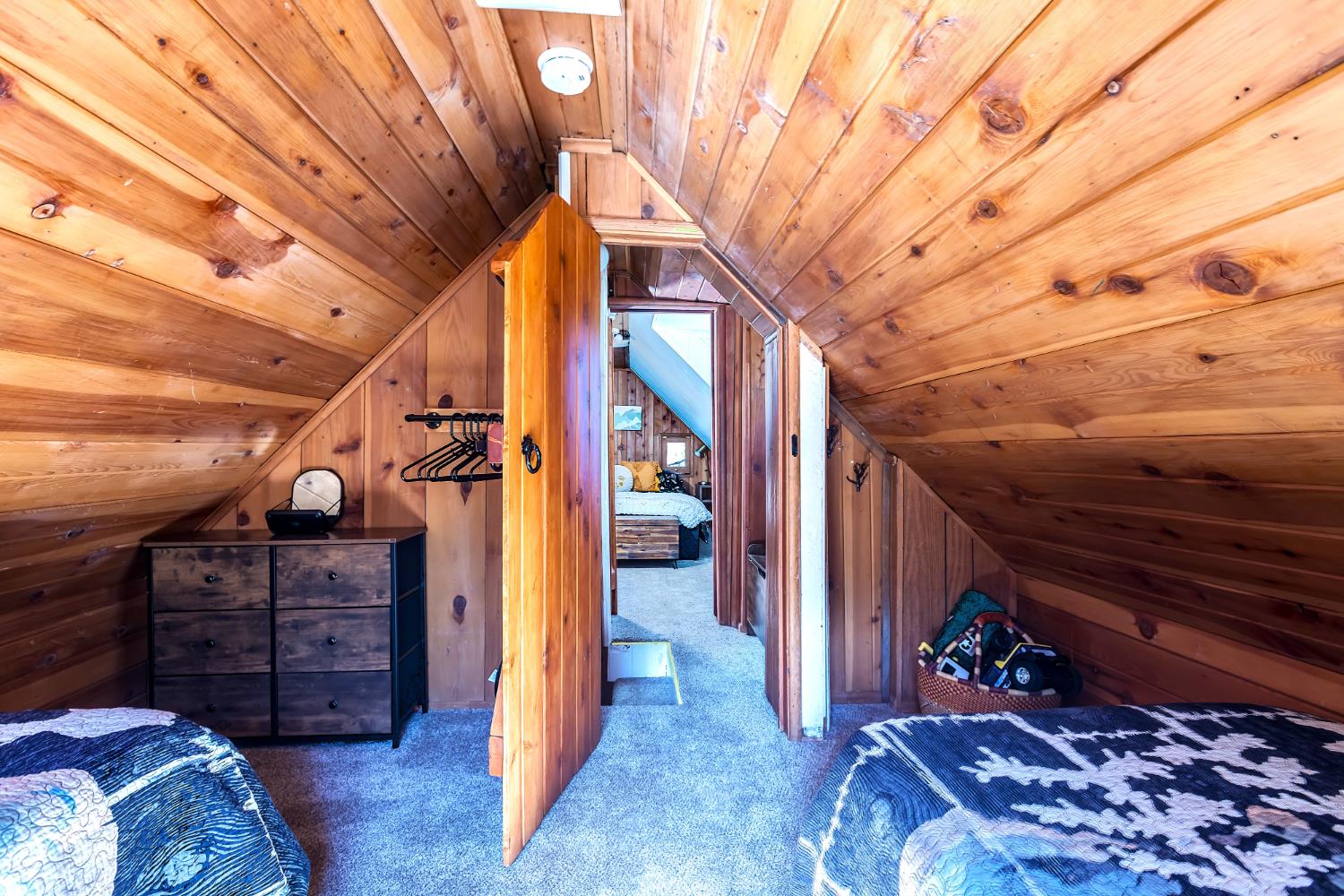 41233 Rock Rd, Shaver Lake, CA 93664