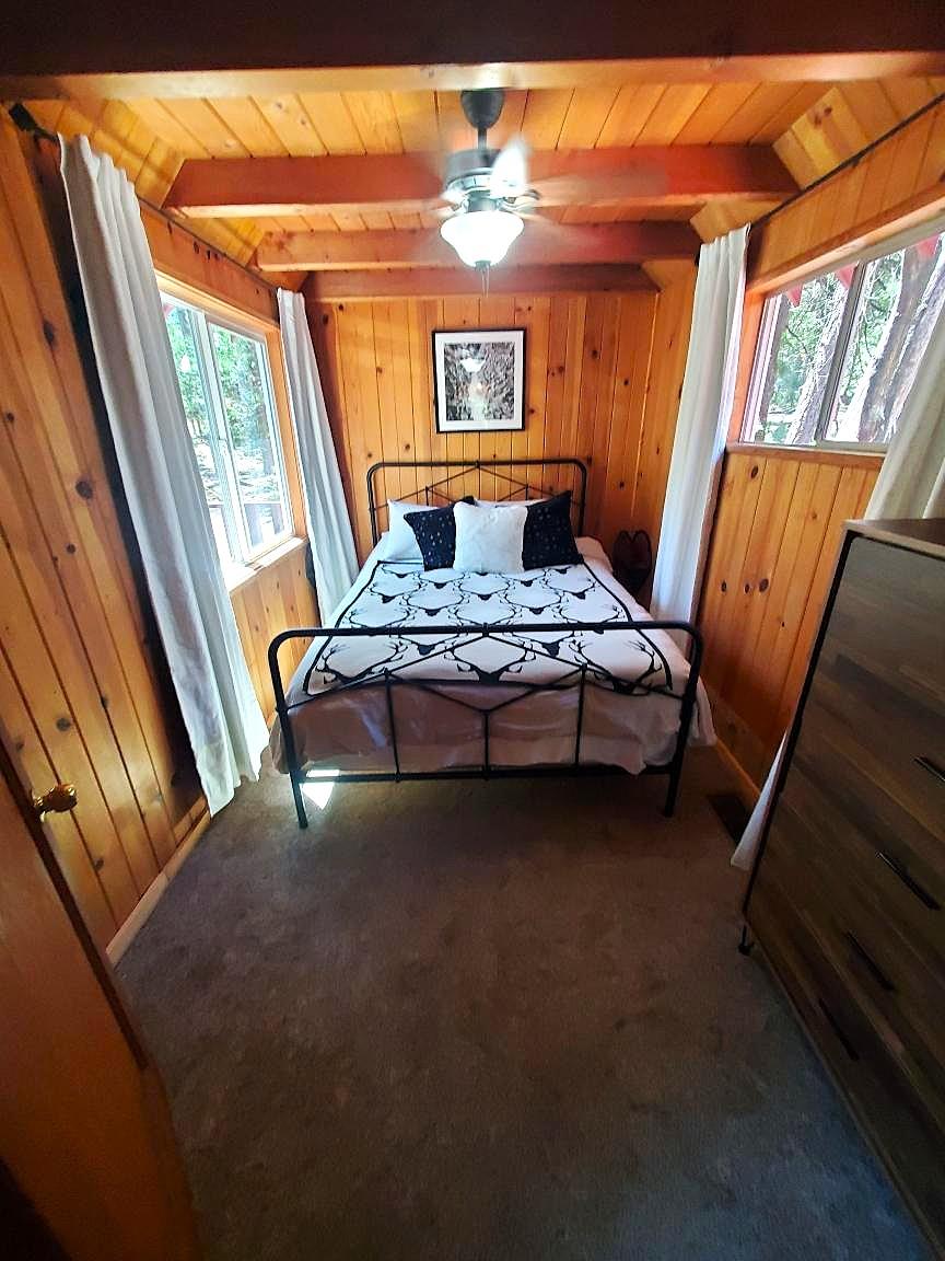 41233 Rock Rd, Shaver Lake, CA 93664