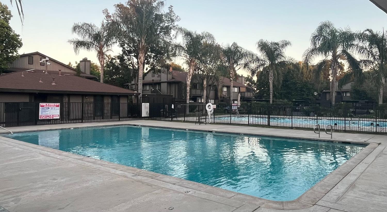 1190 S Winery Ave #108, Fresno, CA 93727