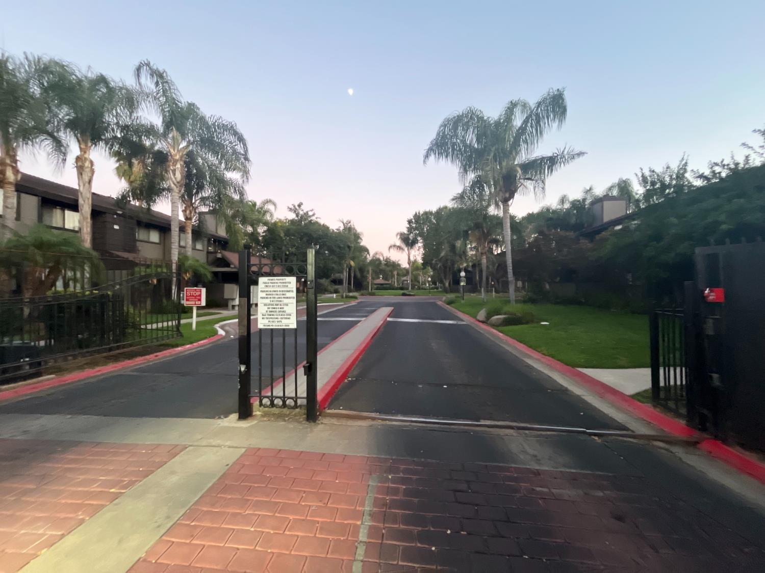 1190 S Winery Ave #108, Fresno, CA 93727