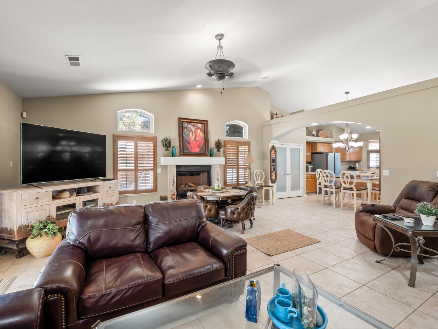 3055 Glenville Ave, Madera, CA 93737