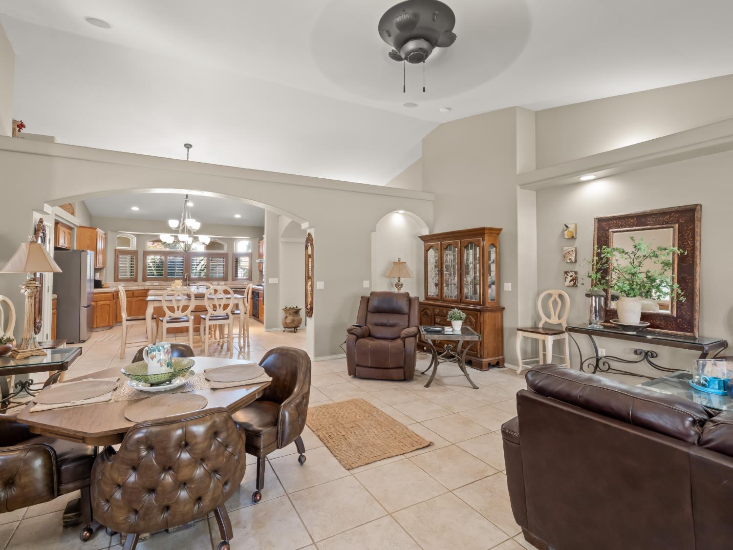 3055 Glenville Ave, Madera, CA 93737