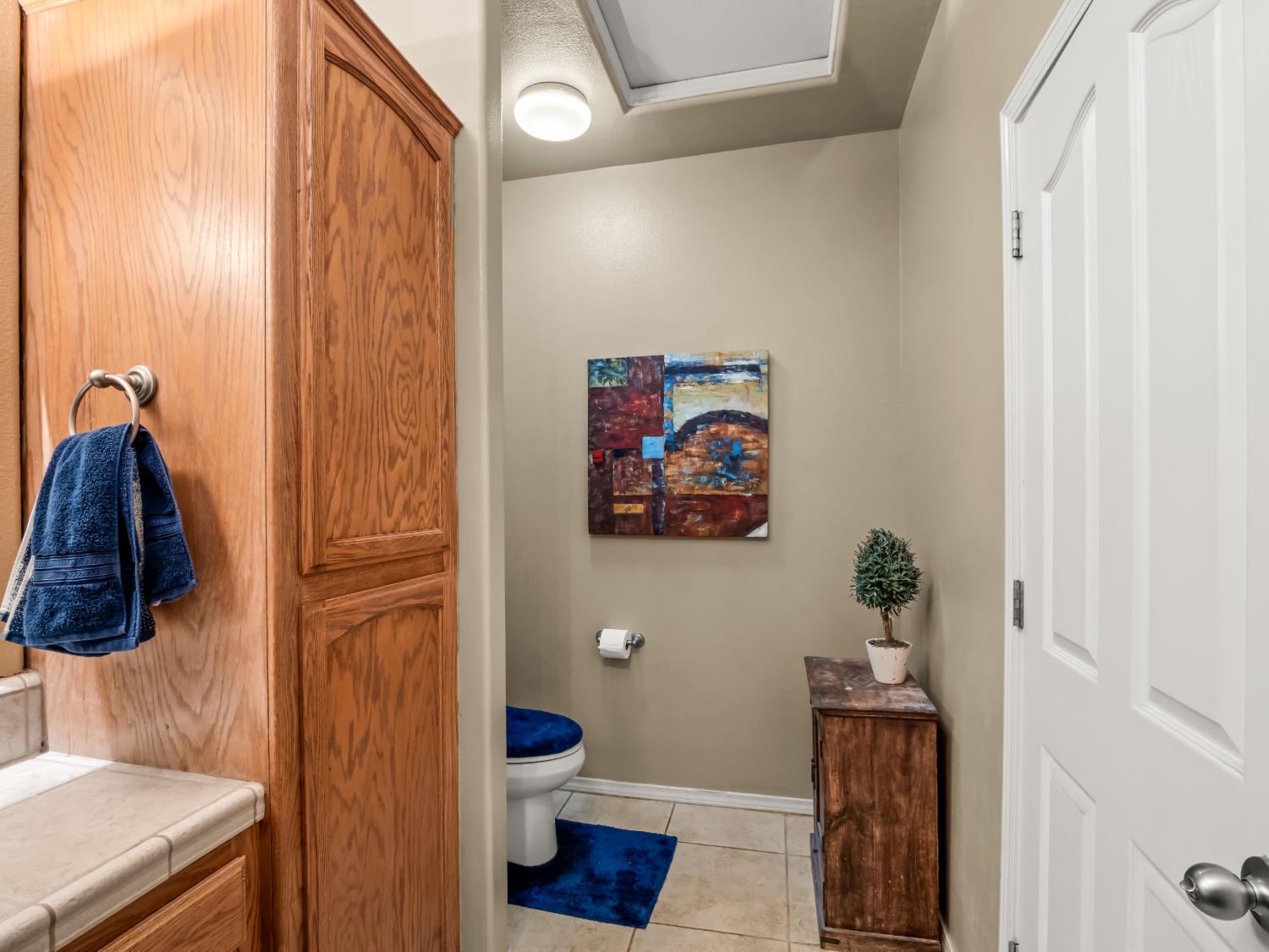 3055 Glenville Ave, Madera, CA 93737