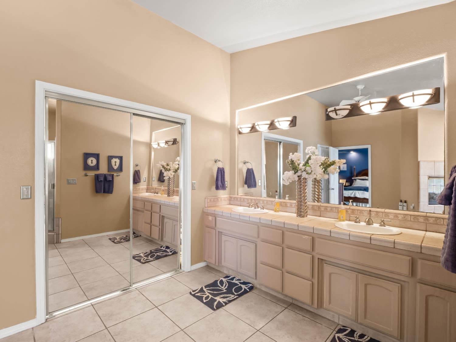 3055 Glenville Ave, Madera, CA 93737