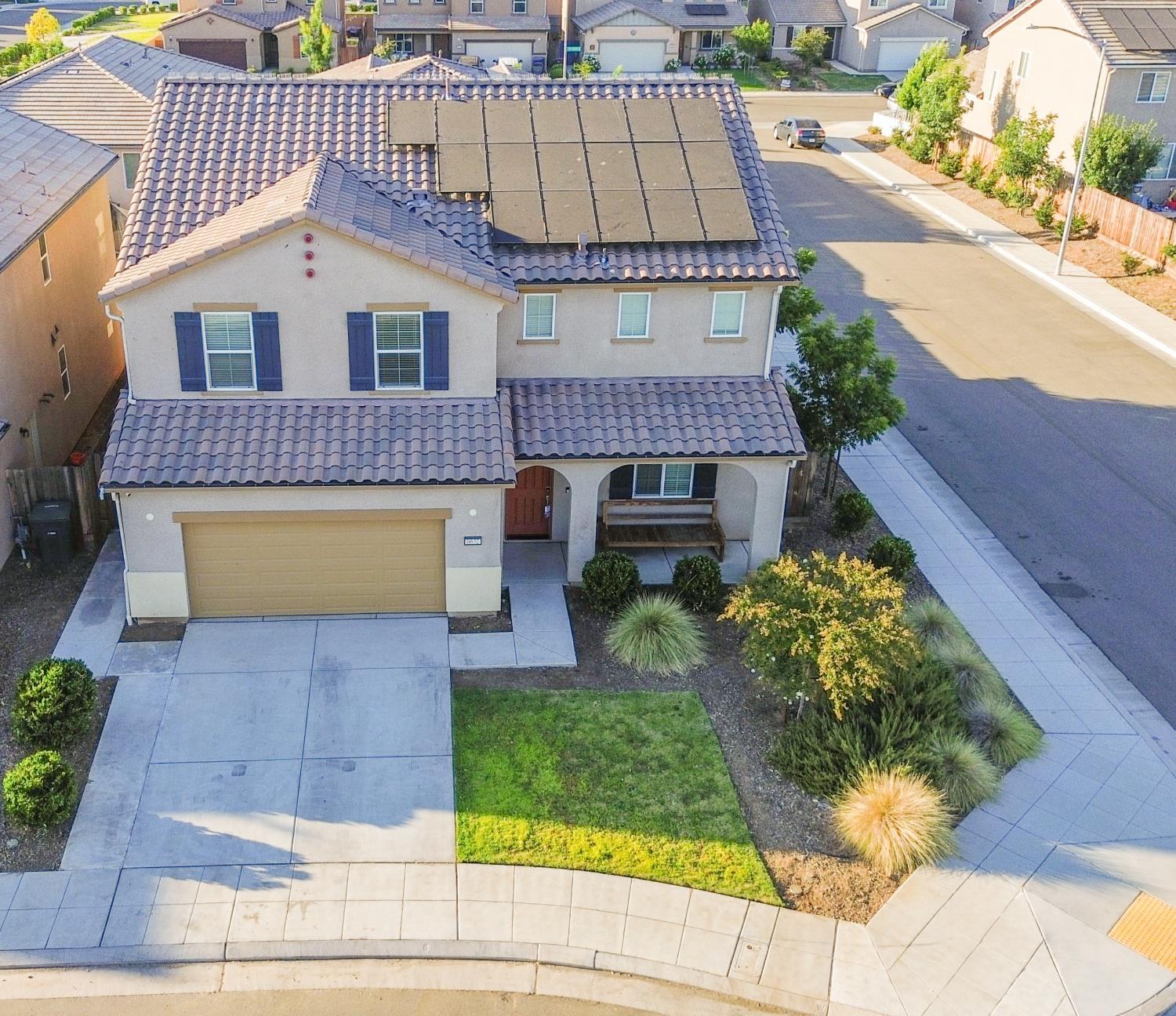 6632 E Cambridge Ave, Fresno, CA 93727