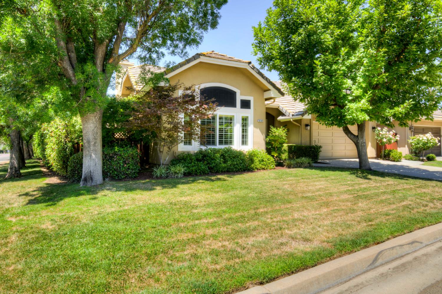 9249 N Bayford St, Fresno, CA 93720