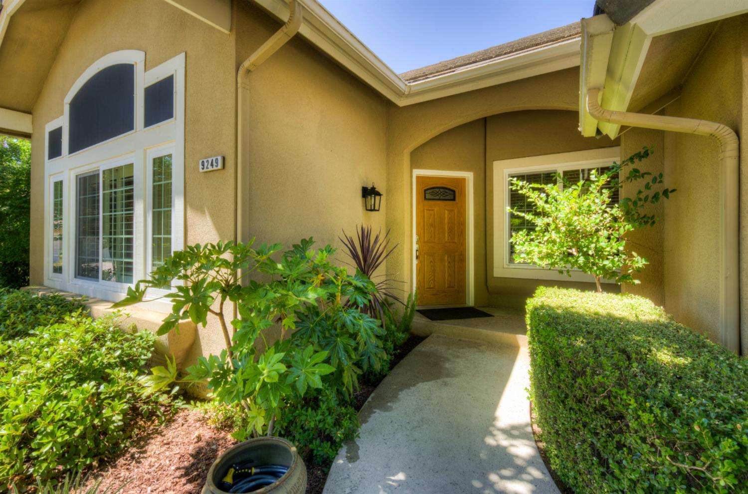9249 N Bayford St, Fresno, CA 93720
