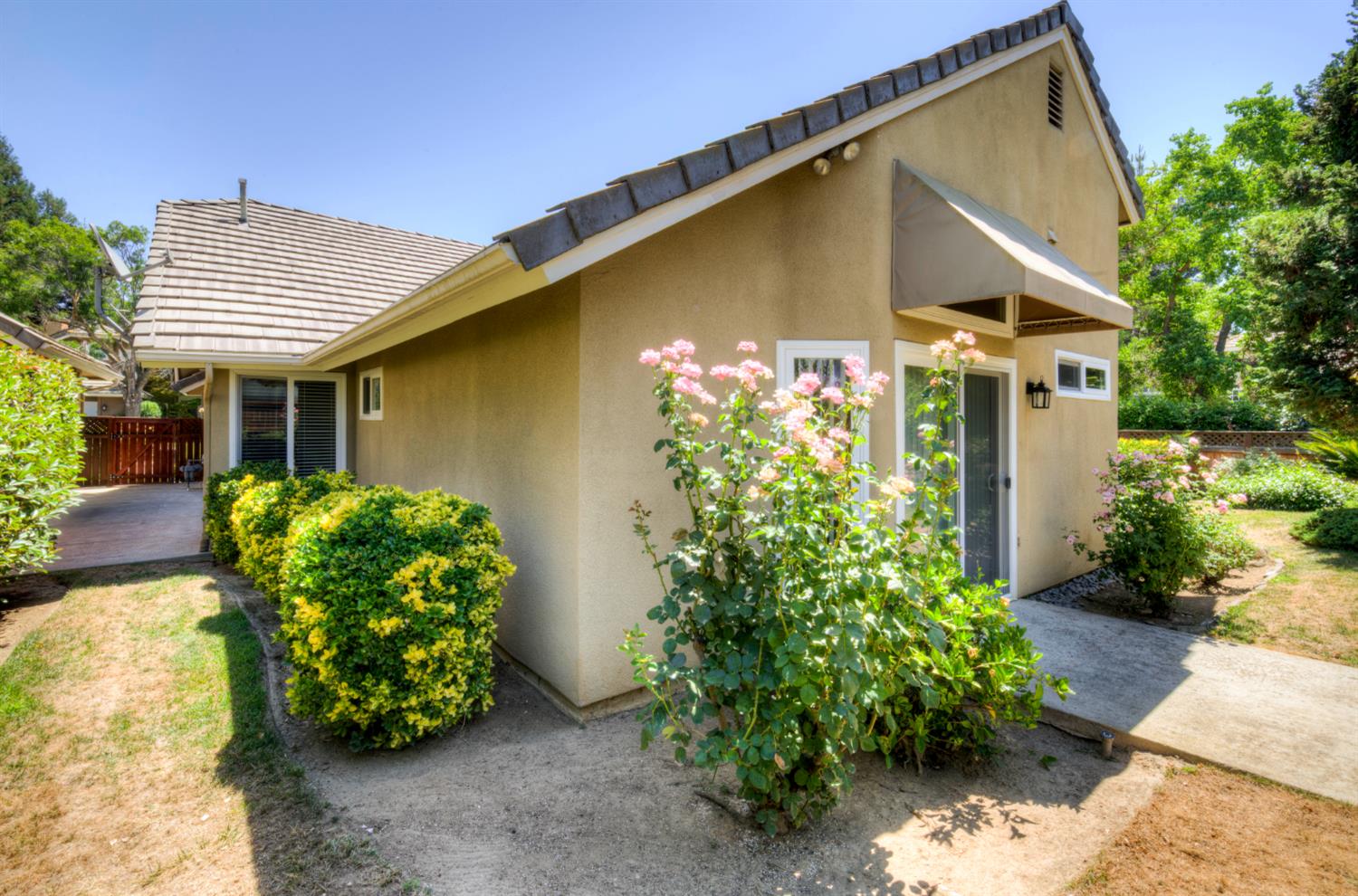 9249 N Bayford St, Fresno, CA 93720