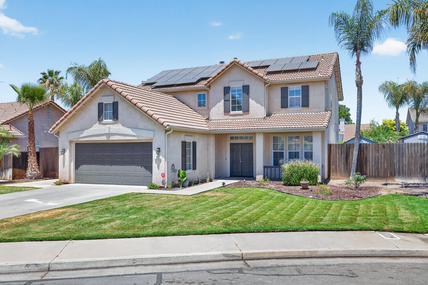 752 W Pebble, Hanford, CA 93230