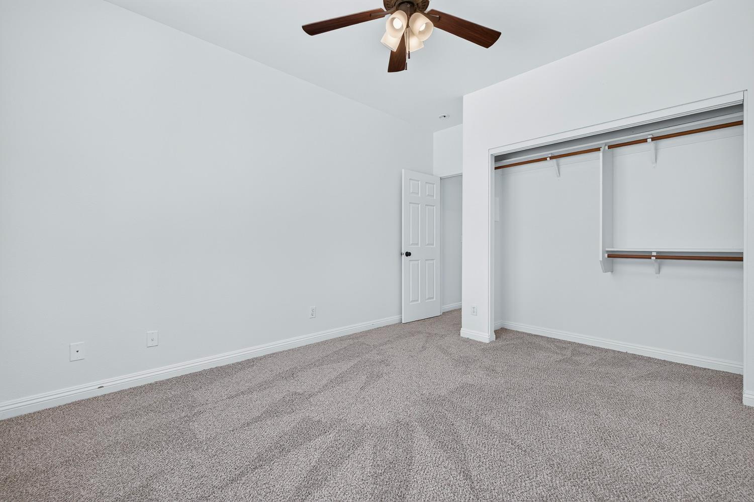 752 W Pebble, Hanford, CA 93230