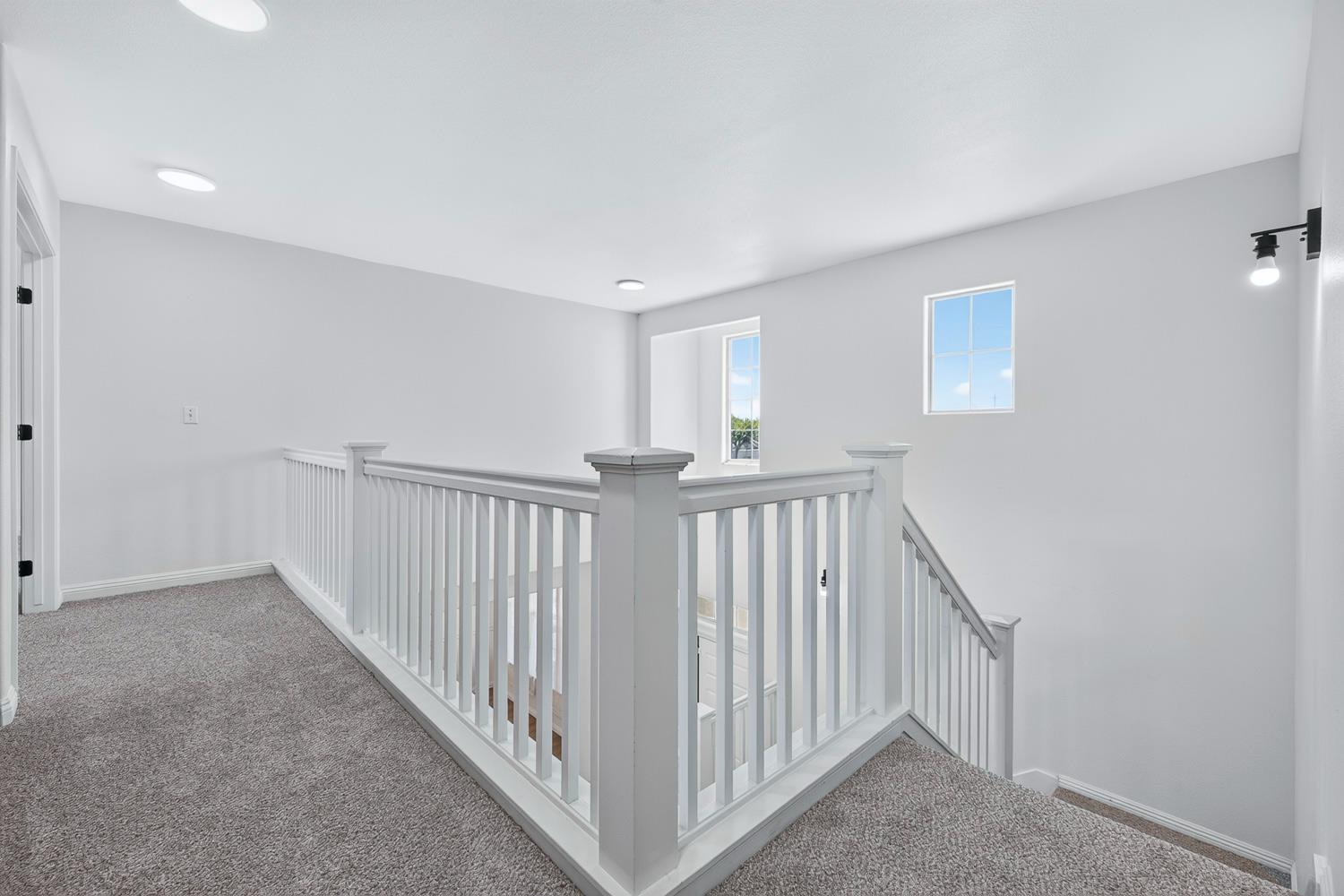 752 W Pebble, Hanford, CA 93230