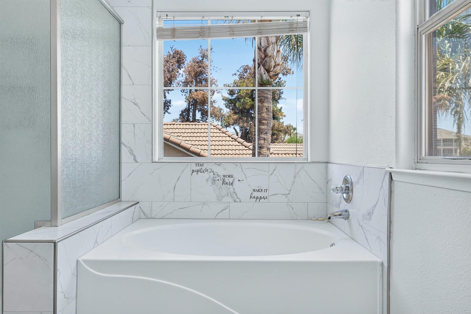 752 W Pebble, Hanford, CA 93230