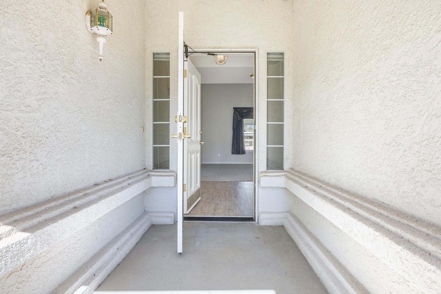 16673 La Canada Rd, Madera, CA 93636
