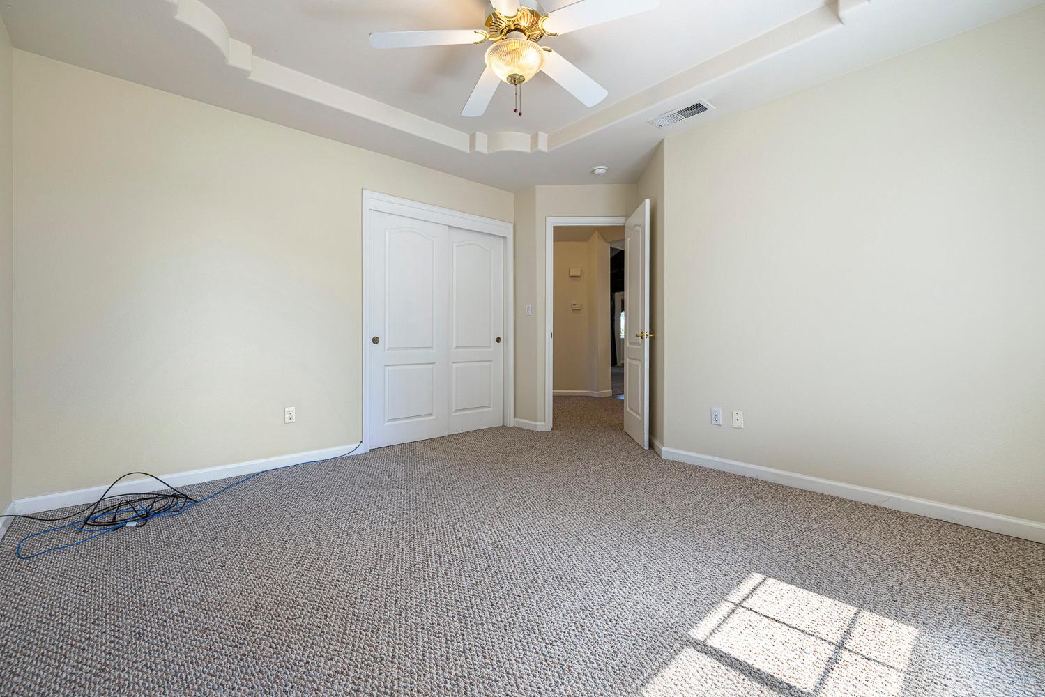 16673 La Canada Rd, Madera, CA 93636