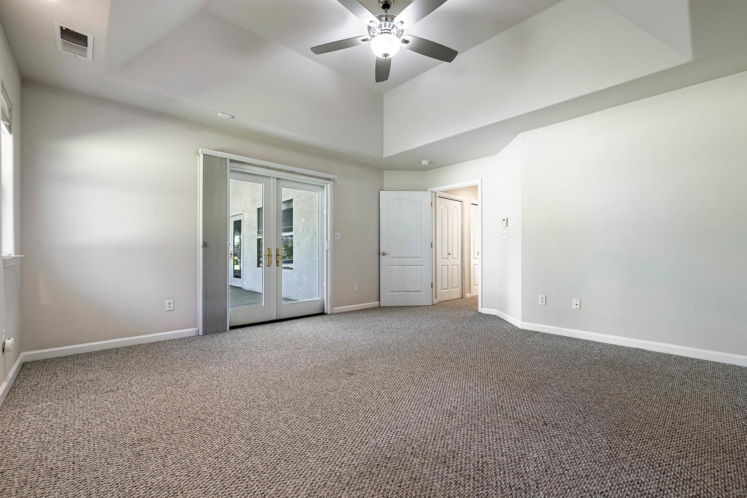 16673 La Canada Rd, Madera, CA 93636