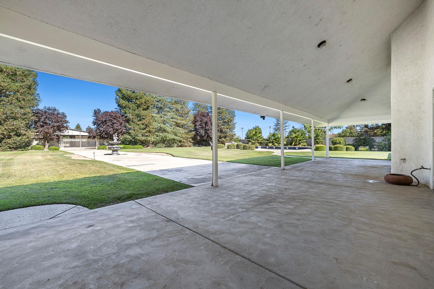 16673 La Canada Rd, Madera, CA 93636