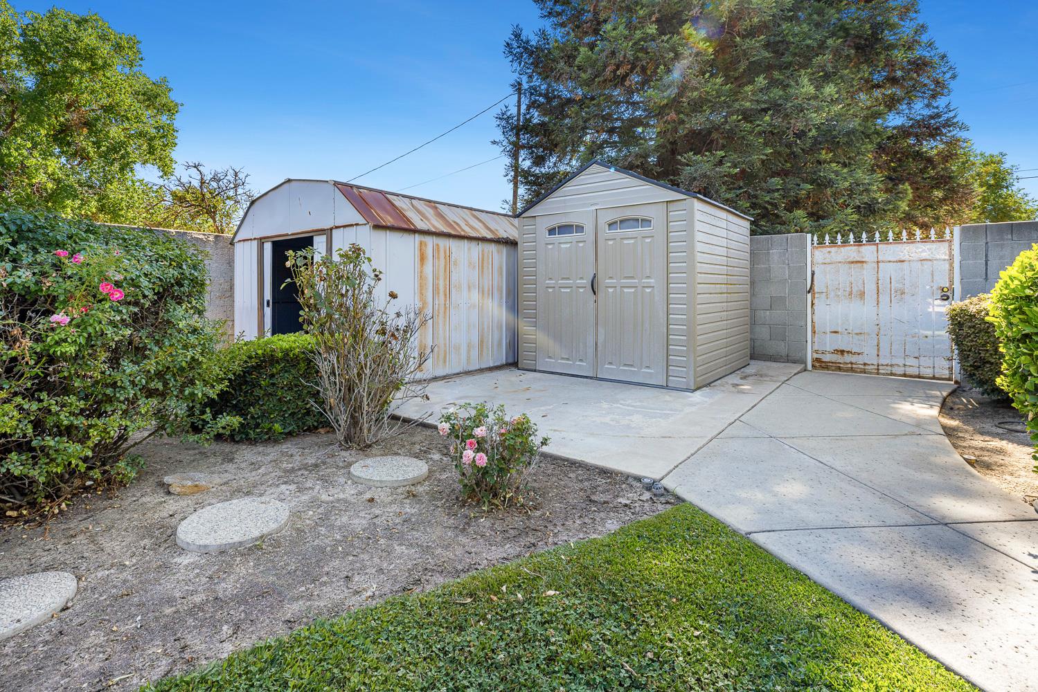 16673 La Canada Rd, Madera, CA 93636