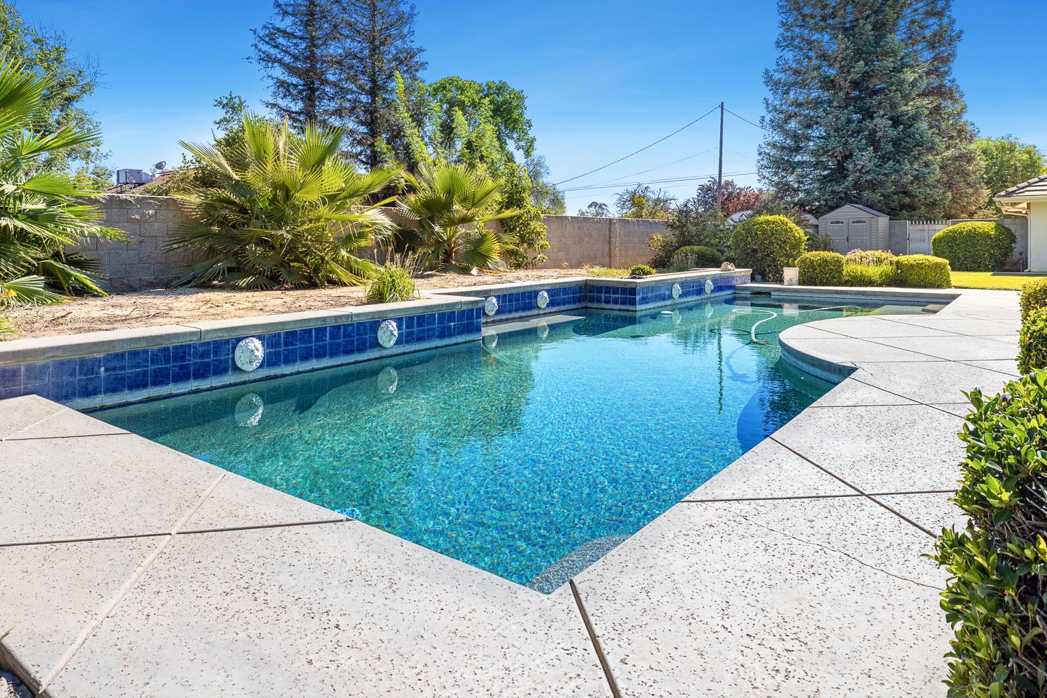 16673 La Canada Rd, Madera, CA 93636