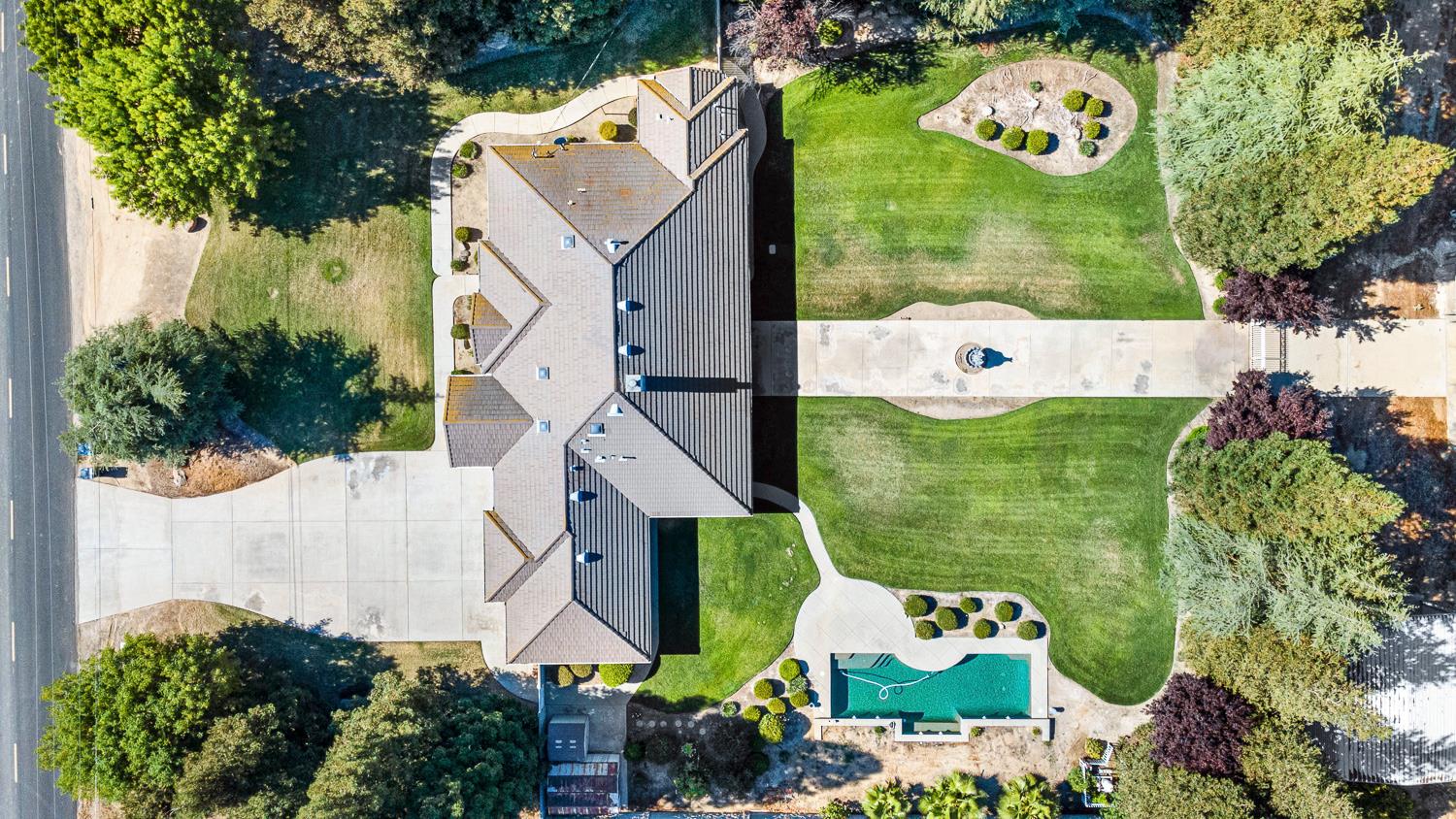 16673 La Canada Rd, Madera, CA 93636