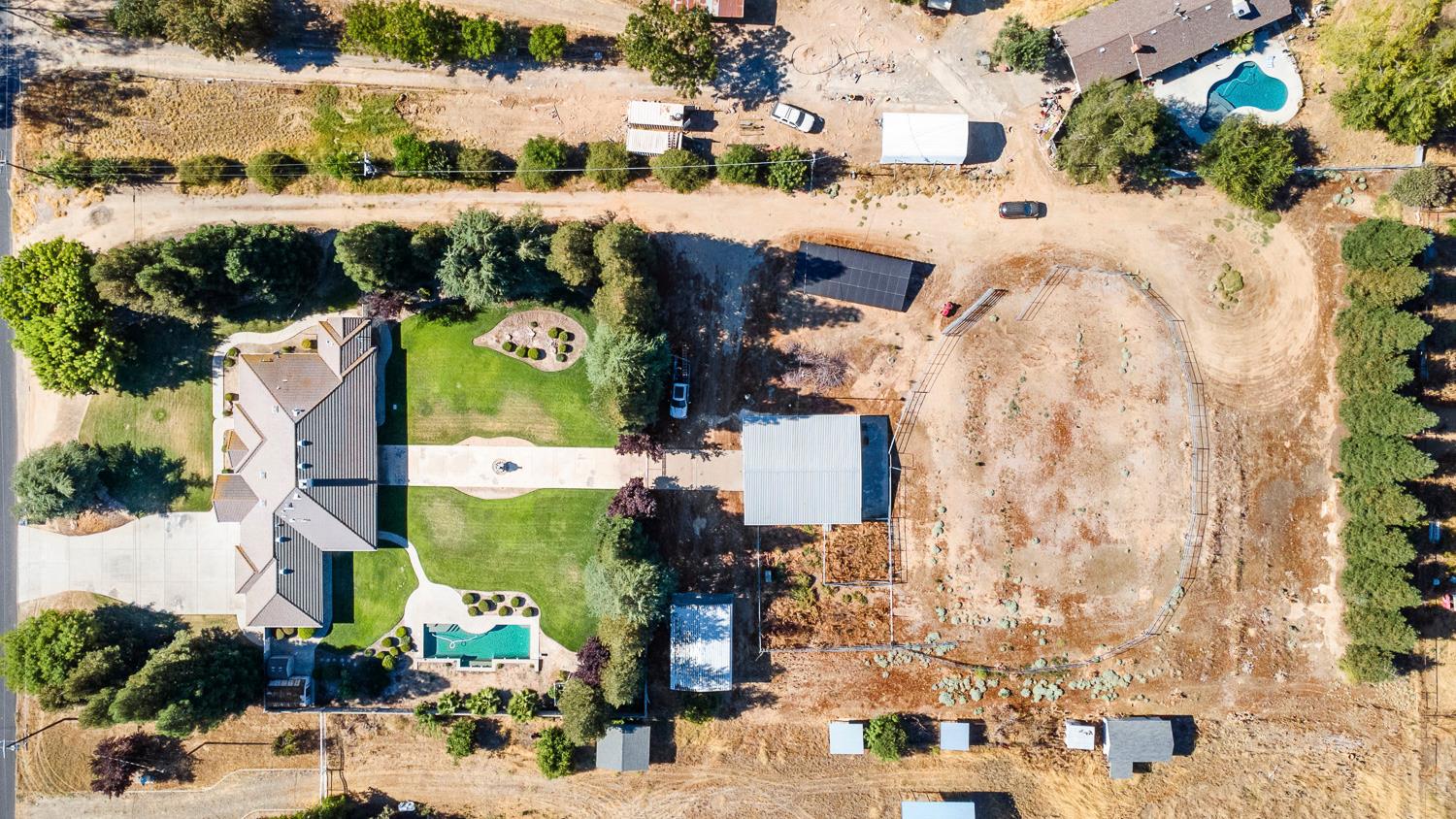 16673 La Canada Rd, Madera, CA 93636