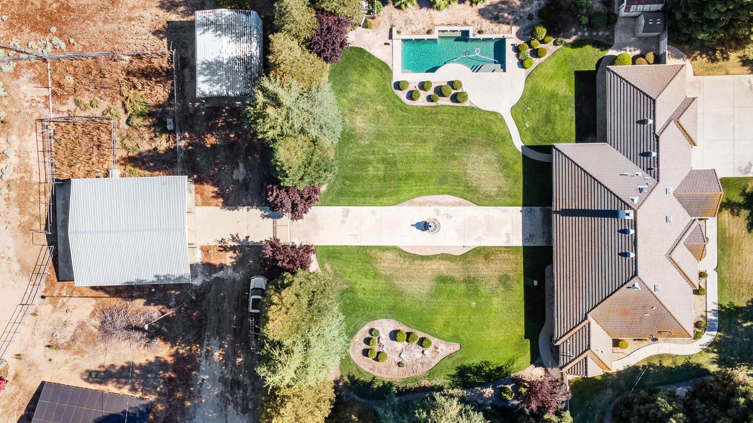 16673 La Canada Rd, Madera, CA 93636