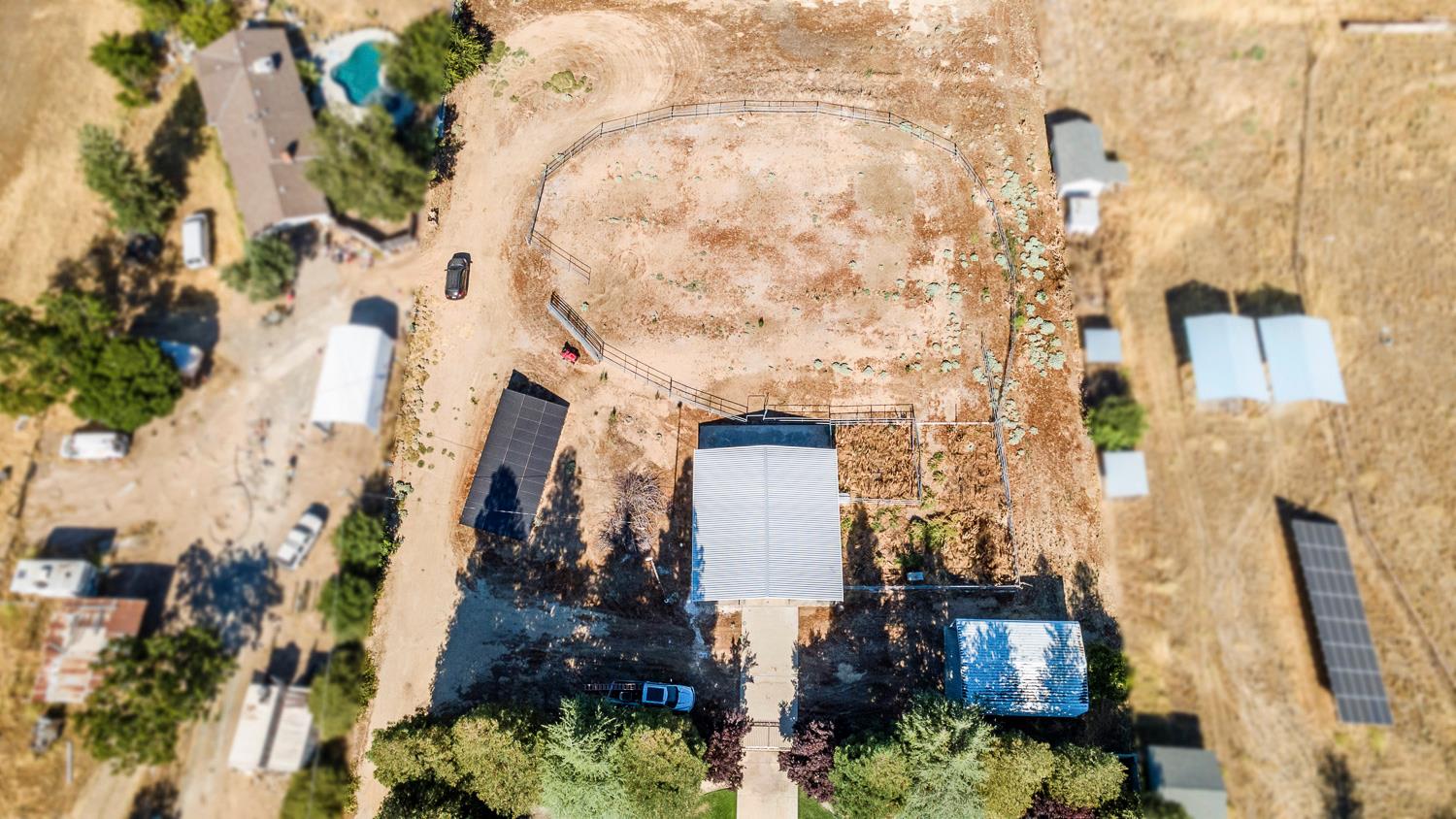 16673 La Canada Rd, Madera, CA 93636