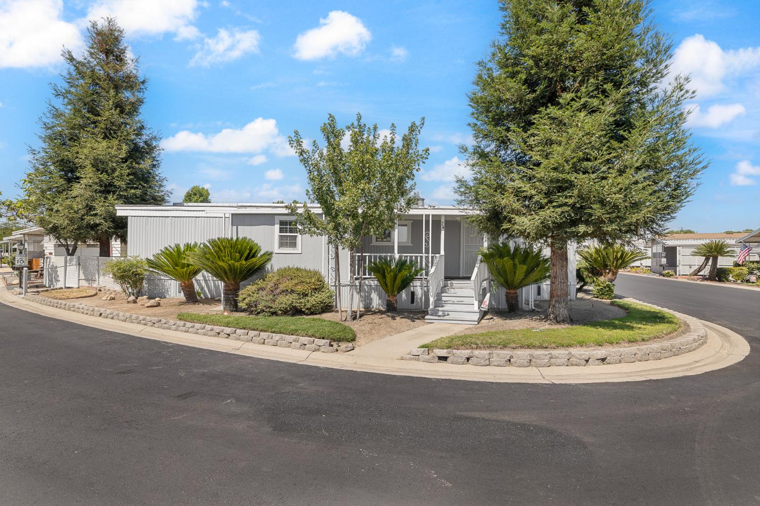 371 Bethel Ave #SP 74, Sanger, CA 93657