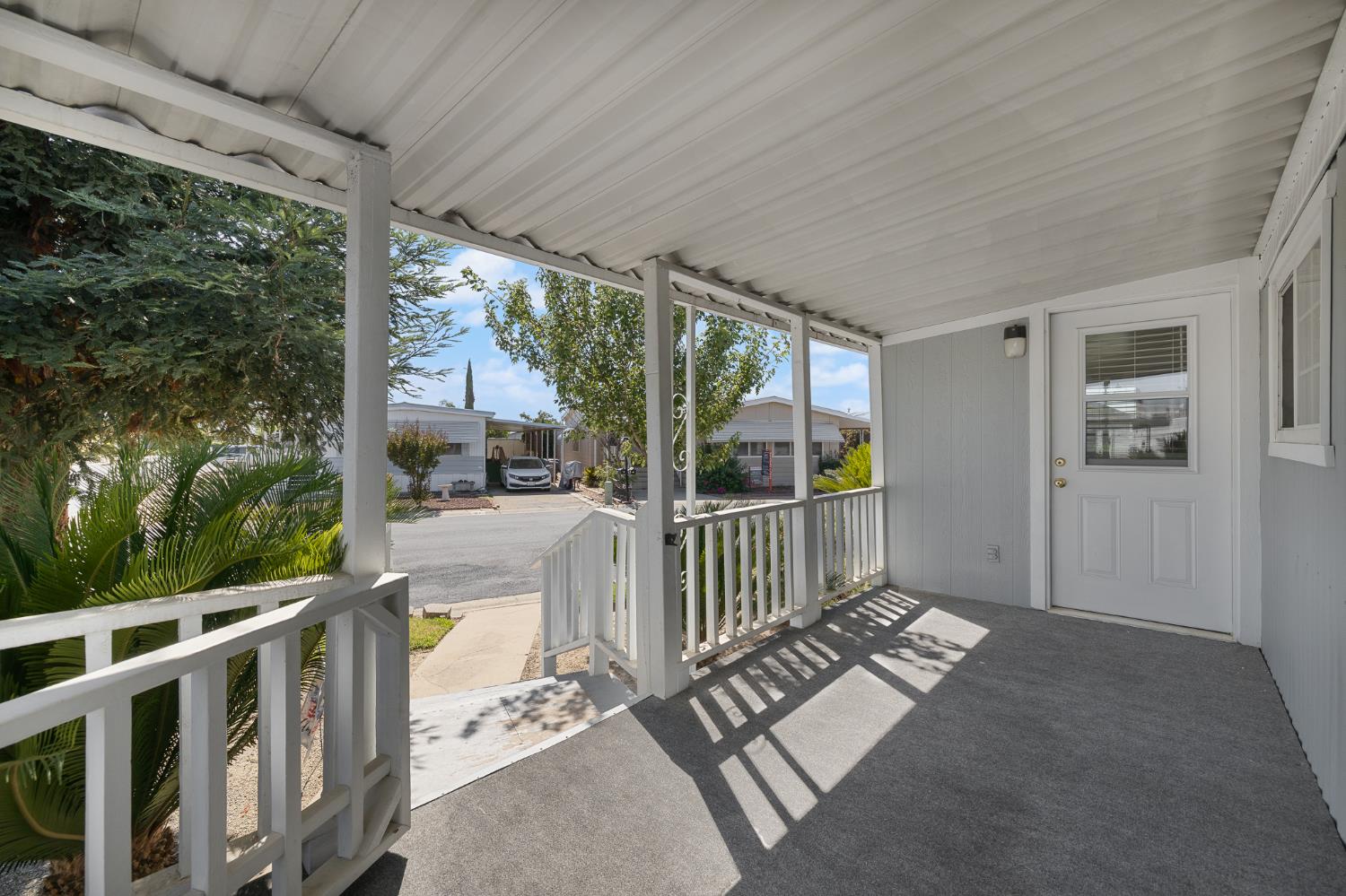 371 Bethel Ave #SP 74, Sanger, CA 93657