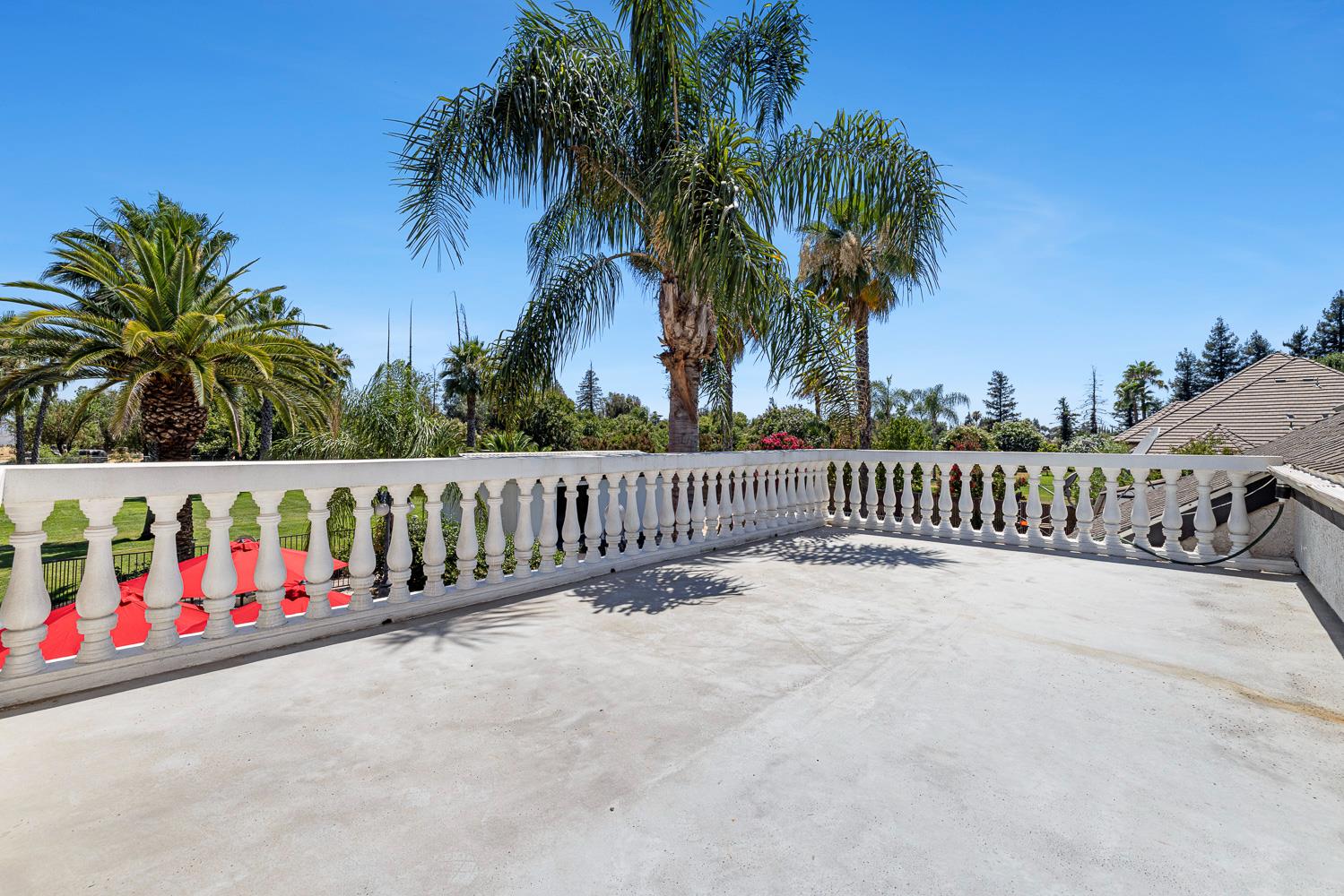 7207 E Bremer Ave, Fresno, CA 93737